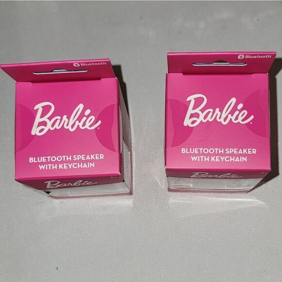 New Barbie x Bitty Boom • Bitty Boomers Bluetooth Speaker with Keychain - Picture 3 of 10